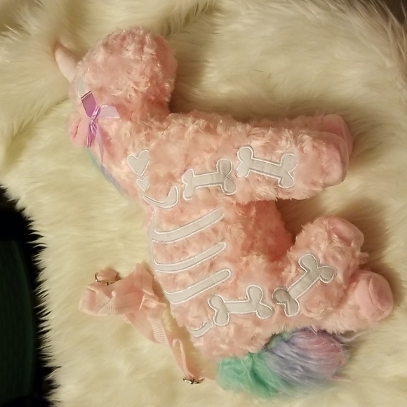 🐰UNISKELTON 🐰Plush Purse (Pink & White) - Picture 10 of 14